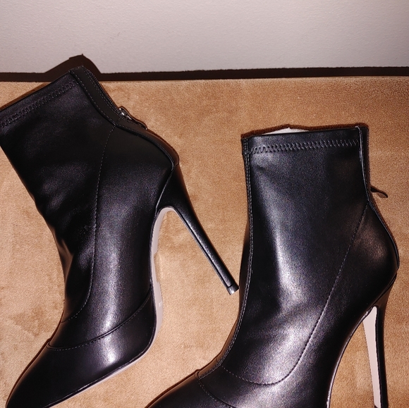 Black Stiletto Ankle Booties - Picture 2 of 4